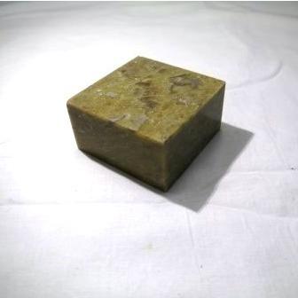青田青白章石　7.5cm角　高4cm | 