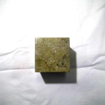 青田青白章石　5cm角　高4cm |  | 01
