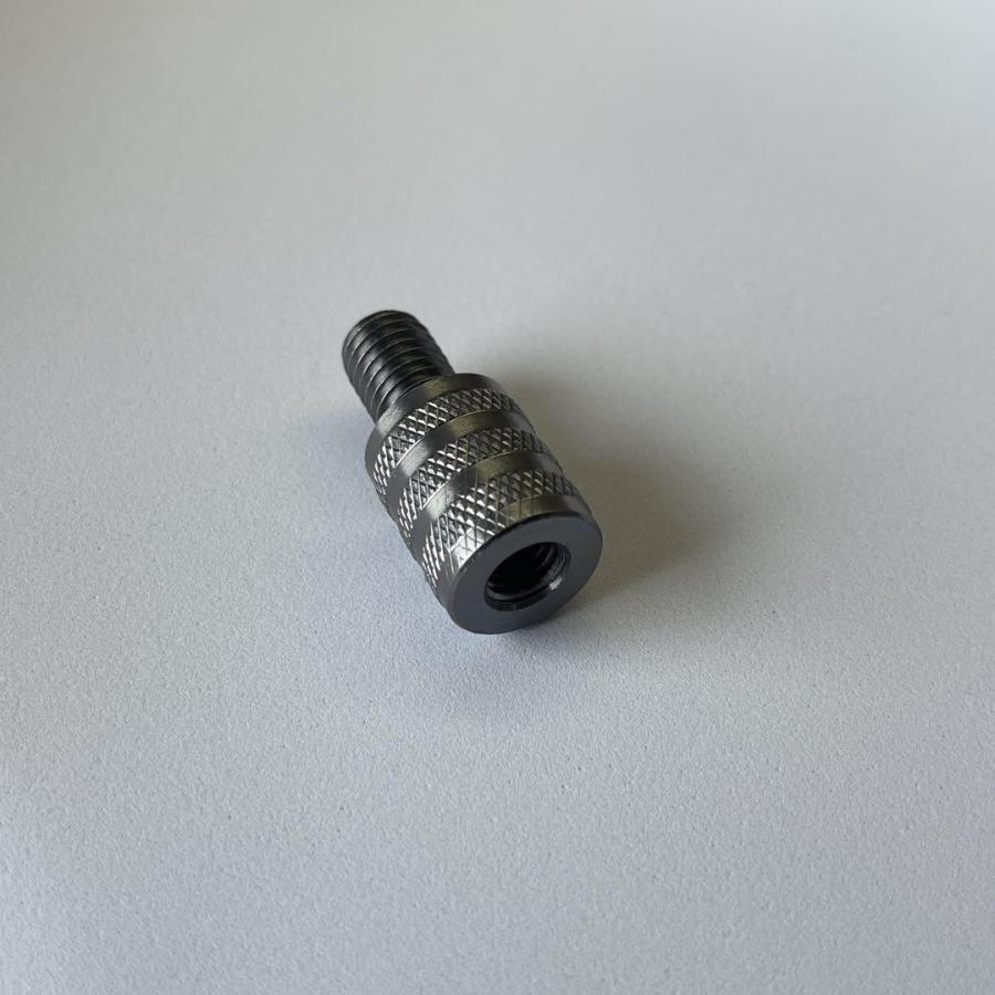 ネジ変換アダプター M10×1.5 → M8×1.25】ガンメタ／口径変換・延長