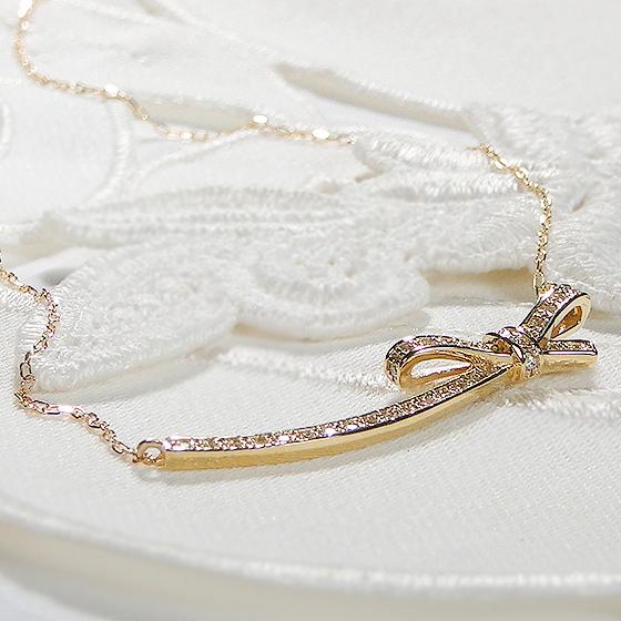 イエローゴールド K18 YG 0.15ct ダイヤモンド リボン ライン ネックレス 送料無料 りぼん ダイヤ 人気 ペンダント 可愛い ギフト 贈り物 ご褒美 ダイヤ AU-0259の画像