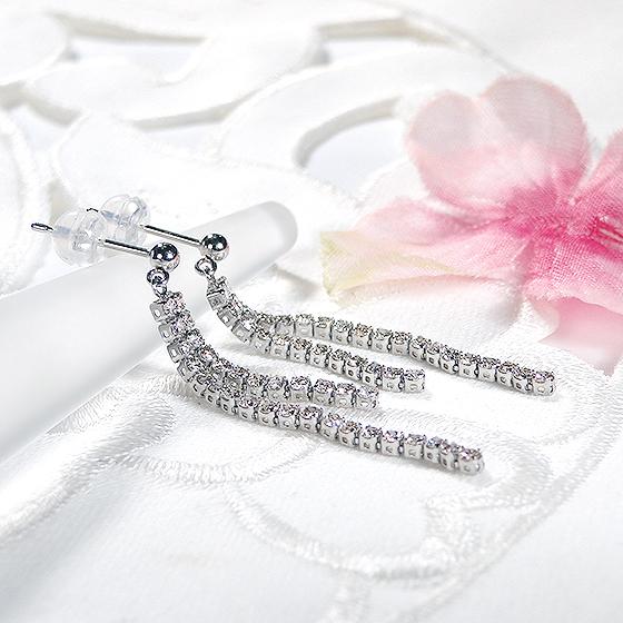 Pt900 0.9ct ダイヤモンド ライン ピアス 送料無料 プラチナ 人気 0.9