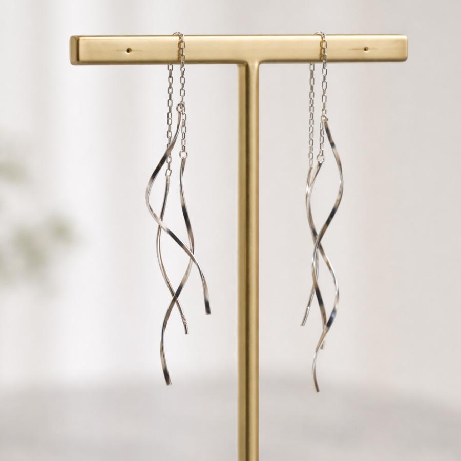 プラチナ900 ウェーブ アメリカンピアス ロング 揺れる レディース チェーンピアス 地金 シンプル 上品 大人 女性用 日本製の画像