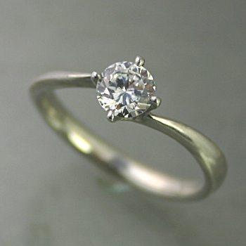 婚約指輪 ダイヤモンド 0.2カラット プラチナ 鑑定書付 0.205ct Eカラー VVS2クラス 3EXカット H&C CGL T0937-950 HKER*0.2