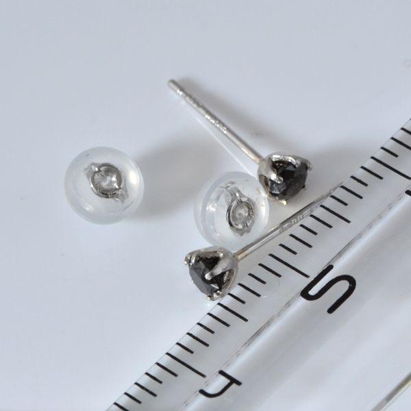 プラチナ ブラックダイヤモンド 0.2ct シンプルピアス 誕生日