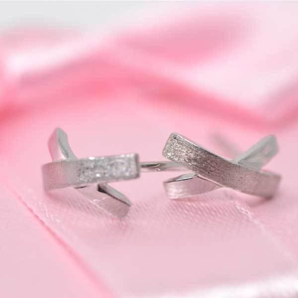 クロス X エックス ピアス K10WG 10金 ホワイト 可愛い