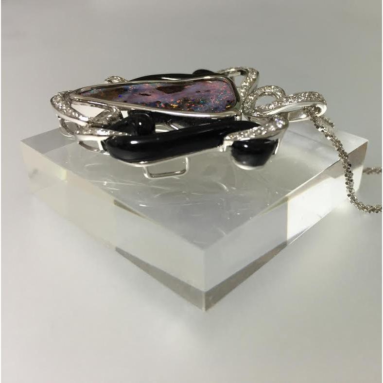 オニキス ボルダーオパールネックレス ダイアモンド入りK18WG 