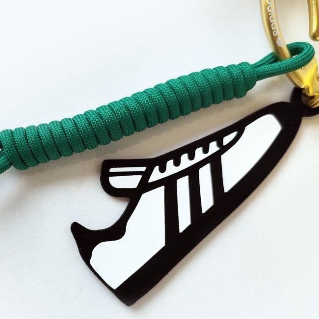 adidas Originals アディダス オリジナルス orginal キーチェーン KEY
