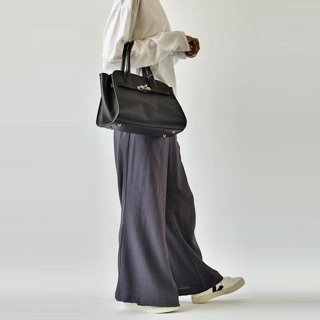AULENTTIレザーバッグ AULENTTI】レザーワンハンドルBAG(F BLACK): バッグ