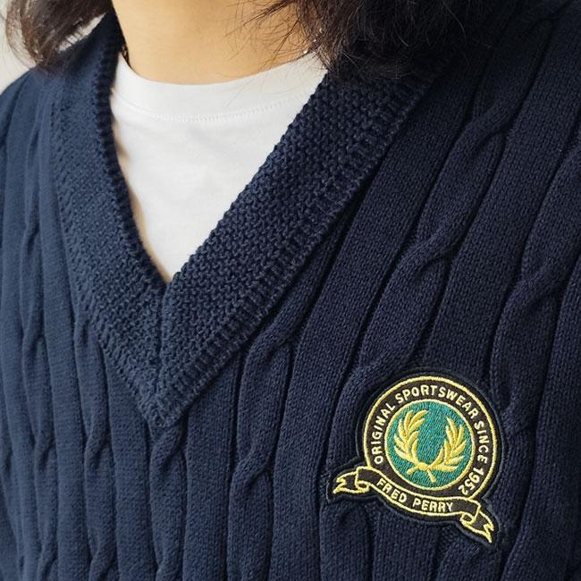 FRED PERRY（フレッドペリー） ニット セーター TENNIS BADGE CABLE