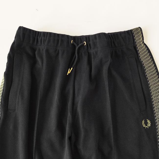 FRED PERRY（フレッドペリー） パンツ ジャージ Tennis Grip Taped