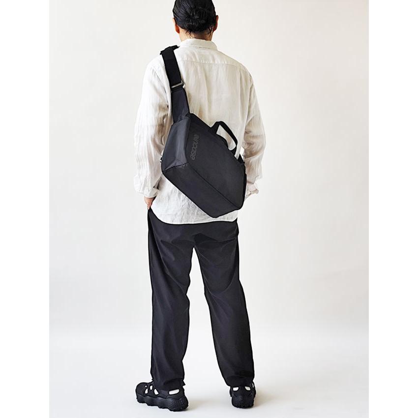 incase（インケース） (正規販売店) バッグ Grid Shoulder Bag 15L
