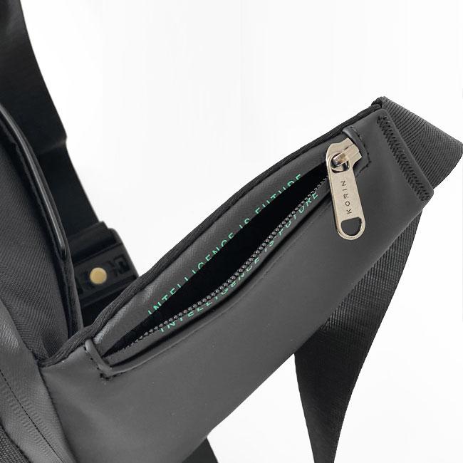 【美品】KORIN 防刃盗難防止ショルダーバッグ　ボディバッグ KORIN DESIGN（コリンデザイン） ボディバッグ スナップスリング