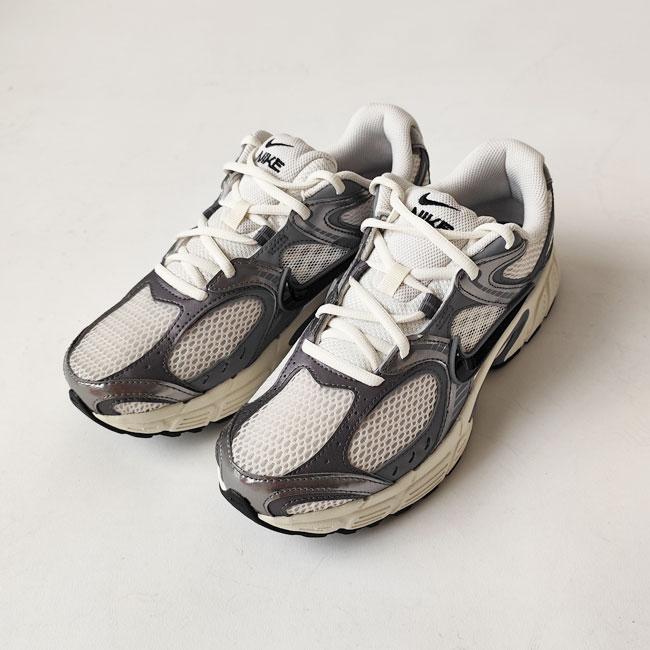 NIKE（ナイキ） スニーカー シューズ 靴 V5 RNR メンズ メッシュ Y2K 
