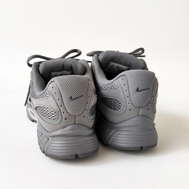 NIKE（ナイキ） スニーカー シューズ 靴 V5 RNR メンズ メッシュ Y2K