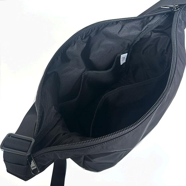 サムソナイトRED　ショルダーバッグ Samsonite RED ショルダーバッグ 「Samsonite RED/サムソナイト