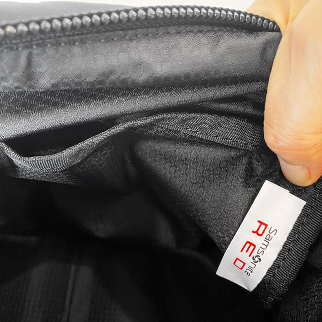 Samsonite RED サムソナイト レッド ショルダーバッグ メーカー3 Samsonite RED サムソナイト レッド ショルダーバッグ メーカー3