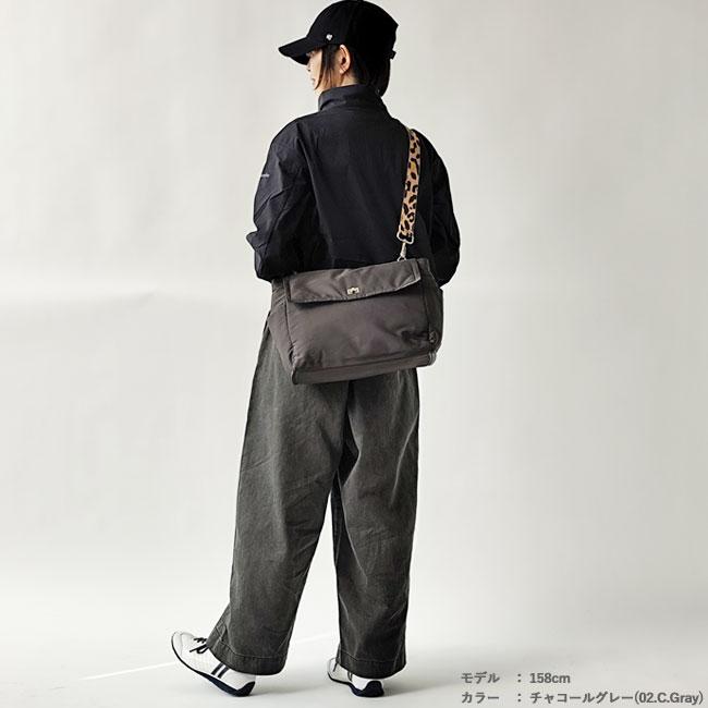 story.（ストーリー） ショルダー バッグ PL SQUARE ONESHOULDER M