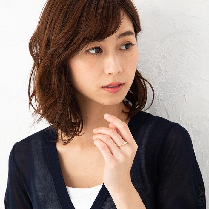 ヘアラインデザインリング K18 一粒ダイヤモンド 1石 0.05ct ダイヤ 指輪 レディース サイズ3〜17号 k18 18金 ゴールドの画像