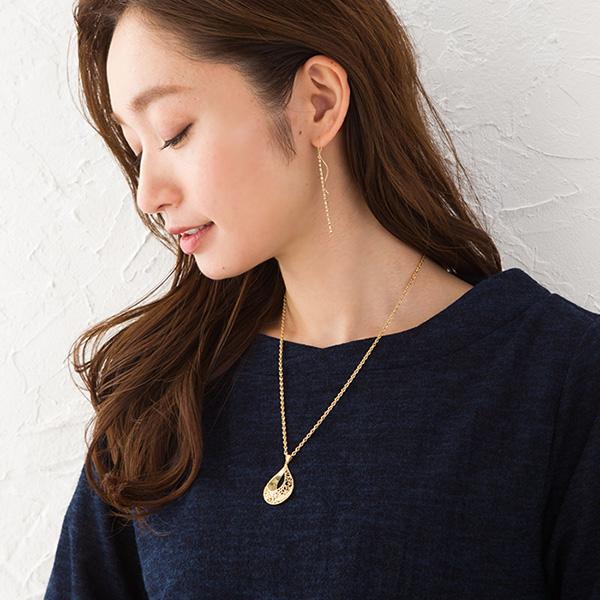 ペンダントトップ 透かしデザイン 約2.9g K18/WG  重厚で豪華なデザイン ゴールド 18金 イエローゴールド ホワイトゴールドの画像