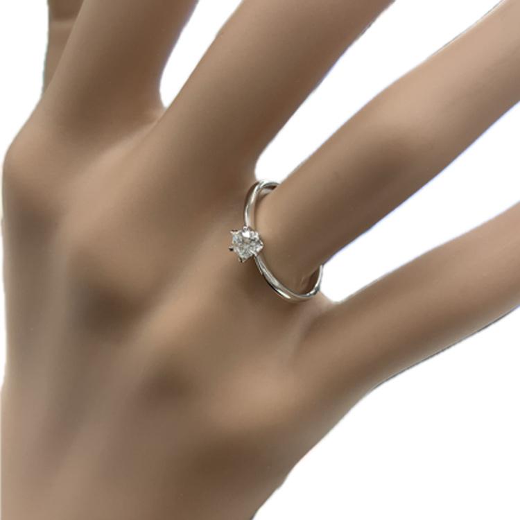 在庫限りのお得な商品 K18 WG ダイヤモンドリング Dカラー 約0.2ct 18 