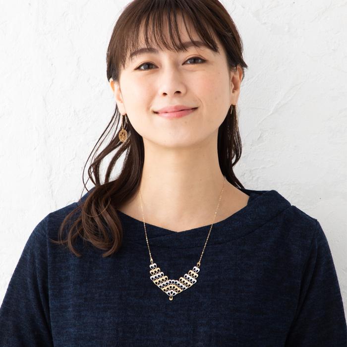 コンビカラー あずき 扇 モチーフ ネックレス スライドボールアジャスター付き リバーシブル K18 YG WG 約50cm 重さ約3.8g K18ネックレス イエローゴールド ホワの画像