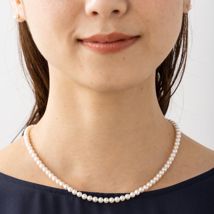あこや真珠ネックレス  パールネックレス イヤリングorピアスセット 4.5mm 花珠 選べる長さ 42cm 45cm＊専用ケース、専門機関の鑑別書付きの画像