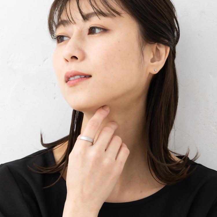 つや消し 純プラチナ Pt999 リング 指輪 地金 資産 平打ち デザイン 幅約4.6ｍｍ 約5.7ｇ(11号基準) 艶消し【造幣局品位証明刻印】の画像