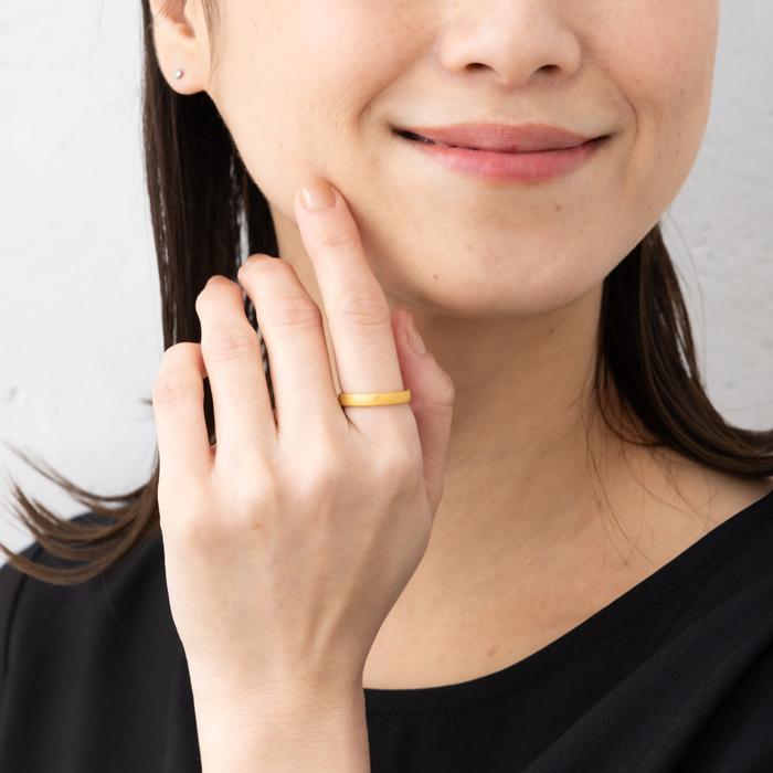 つや消し 24金 K24 純金 リング 指輪 ゴールド 豪華 平打ち デザイン 艶消し マット 約3.4ｇ(10号基準)　幅約3.1ｍｍ【造幣局品位証明刻印】の画像
