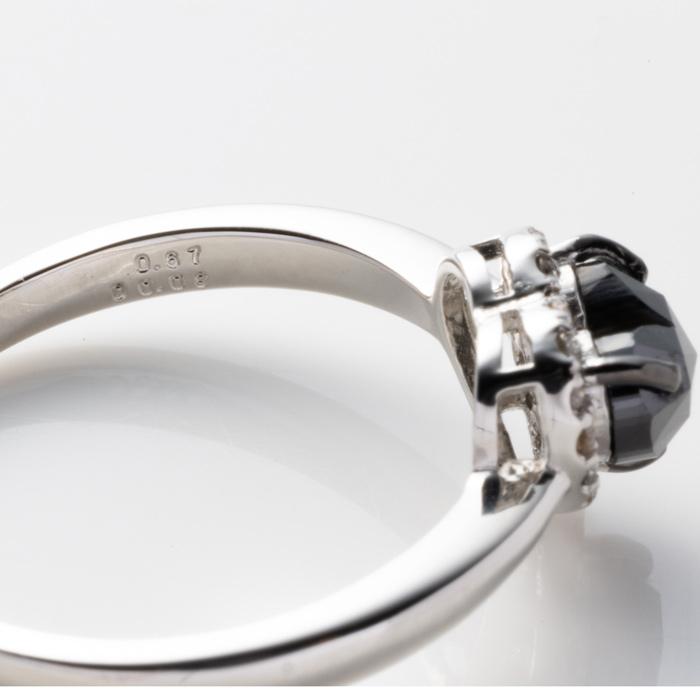 リング Pt950 ブラックダイヤ ハートシェイプ 0.67カラット プラチナ