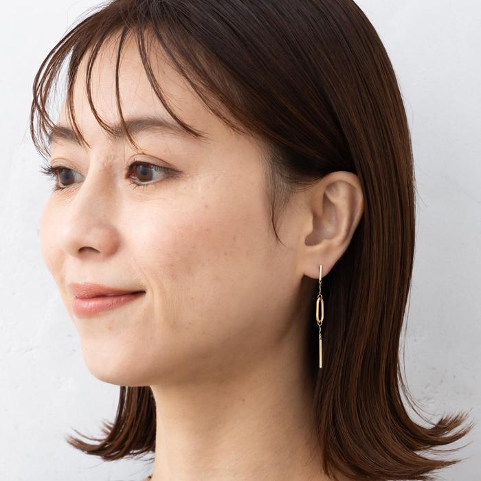 K18 YG ペーパークリップ バーデザイン ピアス 中空 イエローゴールド 