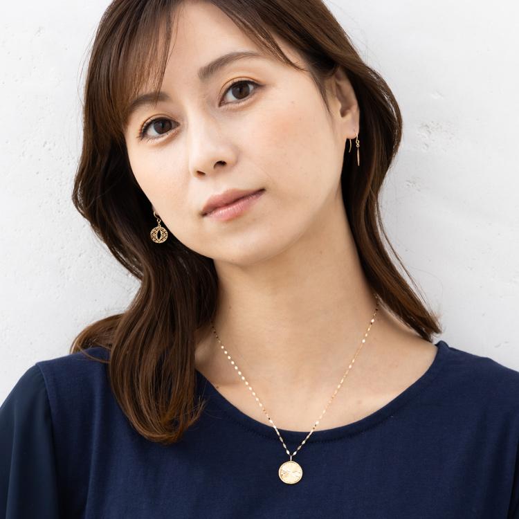 コイン デザイン ペンダントトップ フラワー モチーフ K18 YG 地金 18金 イエローゴールド 花 ※ペンダントトップのみの販売の画像
