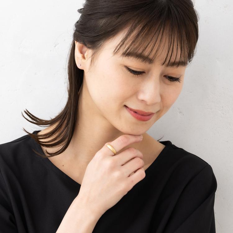 つや消し リング 指輪 ゴールド 豪華 月型 甲丸 デザイン リング K18  約1.8ｇ マット 艶消し レディース 18金の画像