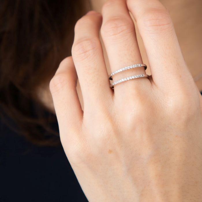 ダブルフープリング ダイヤモンド計0.15ct (Hカラー,SIクラス)26