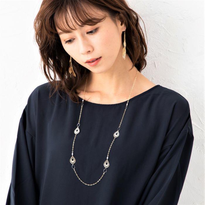 K18YG/WG 透かしドロップデザインロングネックレス 長さ約80cm K18ネックレス 18金 ネックレス レディース ゴールド ホワイトゴールド k18ネックレス 重さ約3.8gの画像