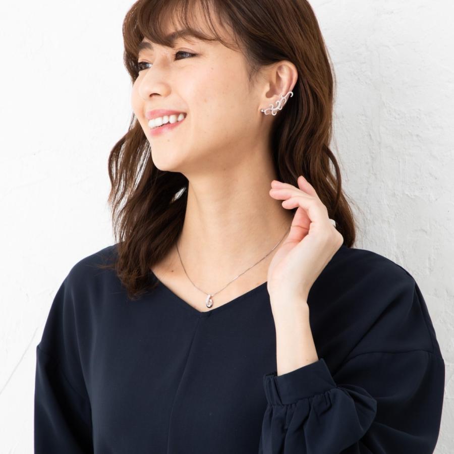 イヤーカフ ダイヤモンド　0.23ct　約3.0g　左耳用 18金　ゴールドイヤーカフ　ホワイトゴールド K18WGの画像