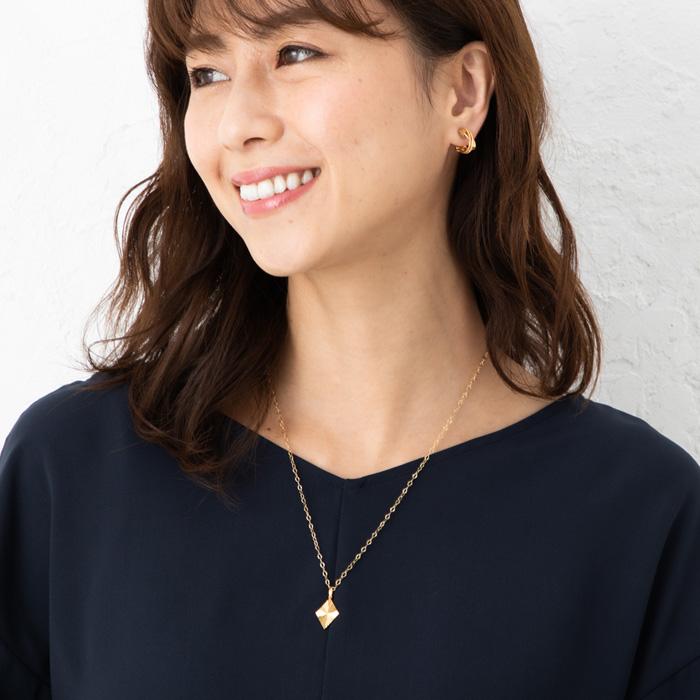 K24/Pt999 ダイアモンドデザインペンダントトップ K24重さ約1.4g　Pt999重さ約1.5g ペンダント 24金　純金　純プラチナの画像