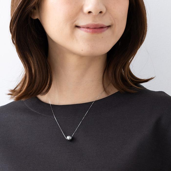黒蝶真珠 Pt900 ペンダント ネックレス スルーペンダント 9mm珠 黒蝶 養殖真珠 ブラック系 ラウンド珠 プラチナ900アズキチェーン 45cm フリーアジャスター ブラ