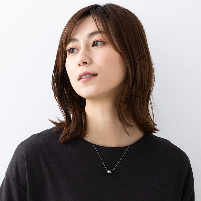黒蝶真珠 Pt900 ペンダント ネックレス スルーペンダント 9mm珠 黒蝶 養殖真珠 ブラック系 ラウンド珠 プラチナ900アズキチェーン 45cm フリーアジャスター ブラ