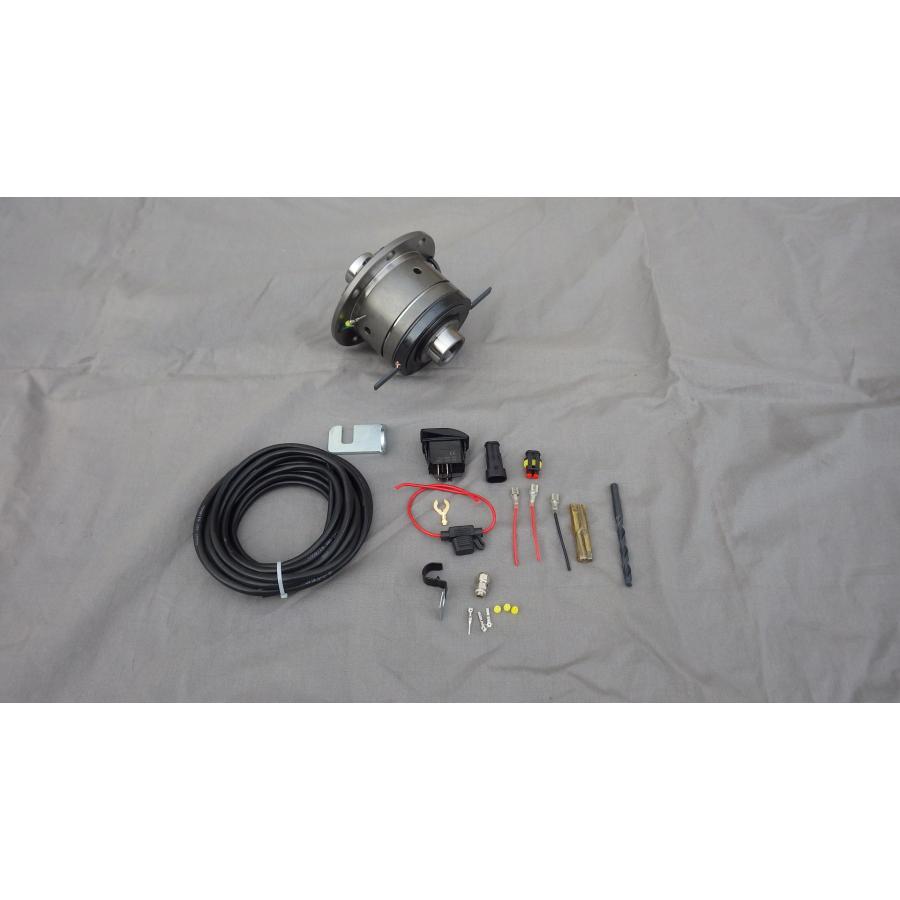 ガ*ン様 ジムニーja11 エアロッカー　フロント ジムニー JA11 フロントEロッカー 22スプライン 使用期間少