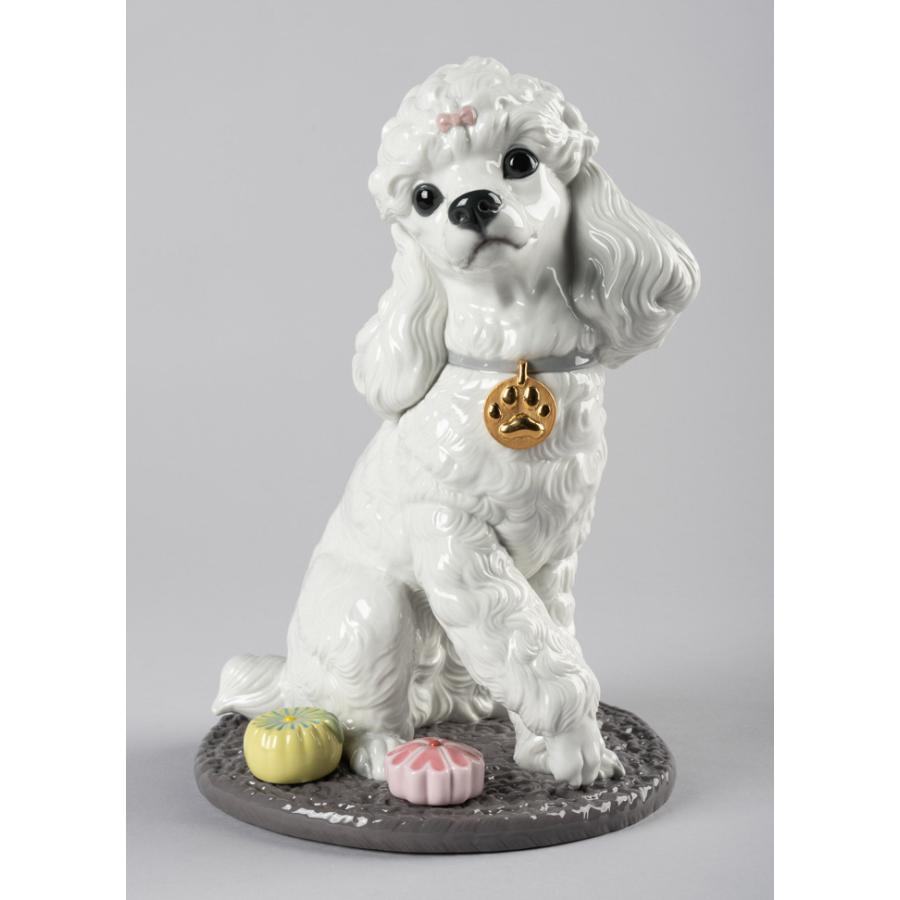 リヤドロ（LLADRÓ）のフィギュリン「プードルのお茶会」 プードルのお茶会 LLADRO リヤドロ 犬 リアル フィギュリン 置物