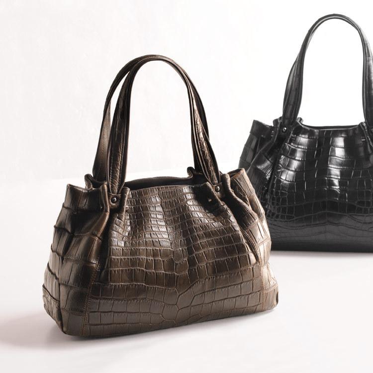 アリゲーターハンドバッグマット加工ギャザーデザインレディースかわいいおしゃれかっこいい人気バッグ皮本(No.06000462) sankyo shokai（三京商会） アリゲーター ハンドバッグ マット加工