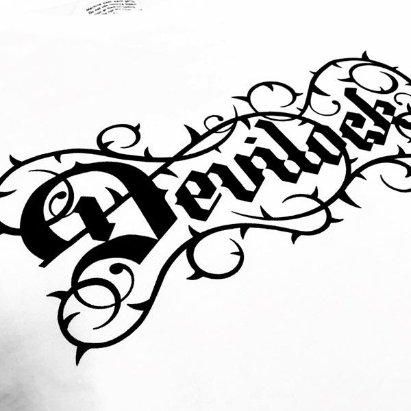 (10%OFF) DEVILOCK デビロック「Rogia限定 DEVILOCK THORN TEE」半袖Tシャツ ビッグT オーバーサイズ 黒白 ブラックホワイト スカル メンズレディース Rogia | DEVILOCK | 10