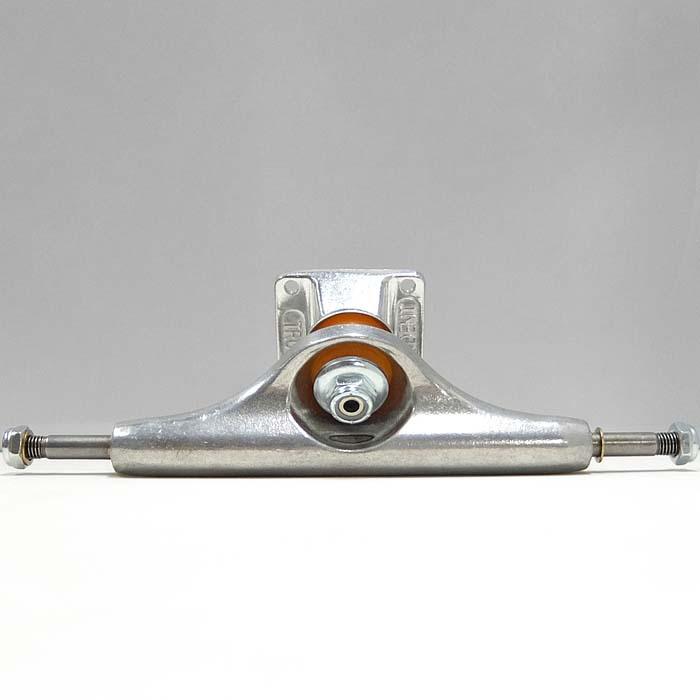 INDEPENDENT TRUCK COMPNY インディペンデント エビセン INDEPENDENT TRUCK COMPNY インディペンデント エビセン