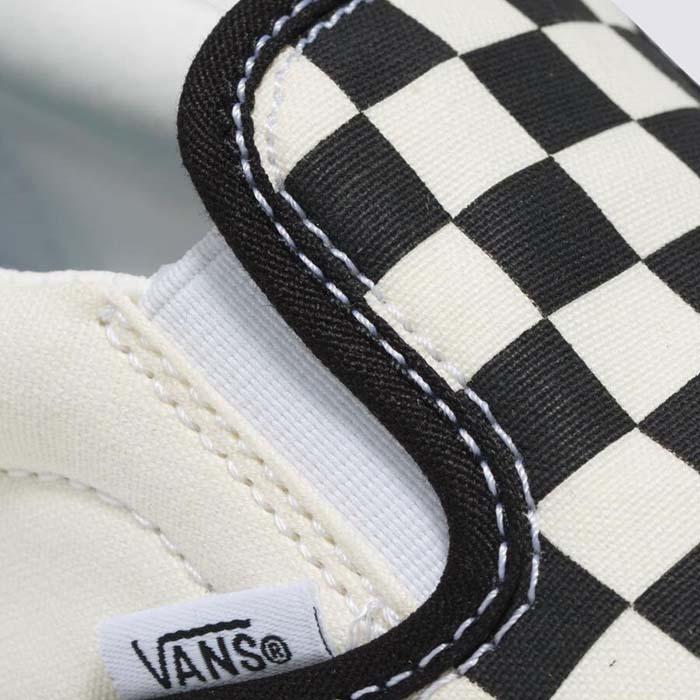 VANS（ヴァンズ） バンズ コンフィクッシュ スリッポン VANS COMFYCUSH