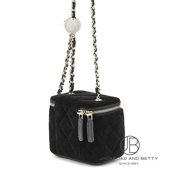 【新品未使用品】CHANEL ヴァニティバッグ　ブラック CHANEL（シャネル） ココマーク マトラッセ ヴァニティバッグ ブラック