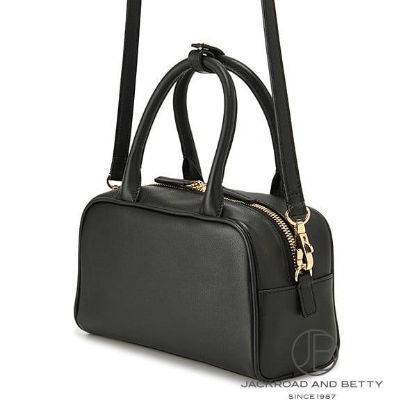 シャネル CHANEL ストラップ クラッチ バッグ ブラック AP5528 B23874 94305 新品 バッグ/財布/小物 | CHANEL | 01