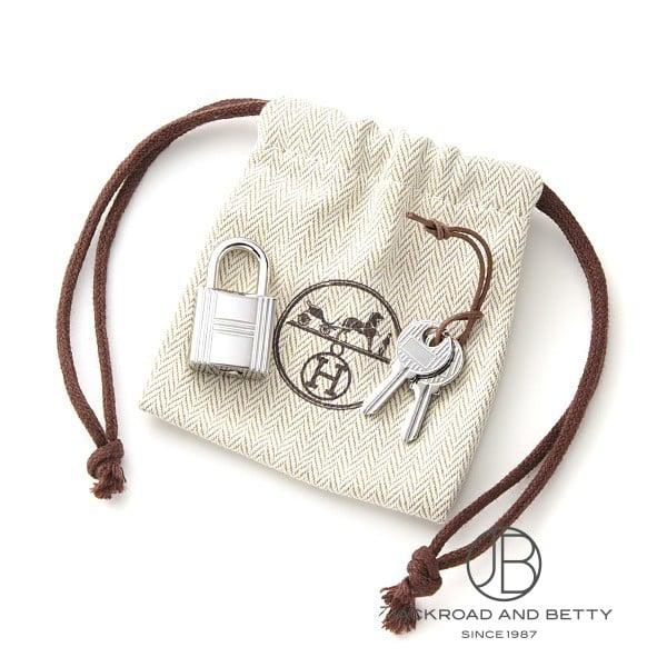 エルメス HERMES ピコタンロックPM ナタ アイボリー ホワイト 白 H056289CKI2 新品 バッグ/財布/小物の画像