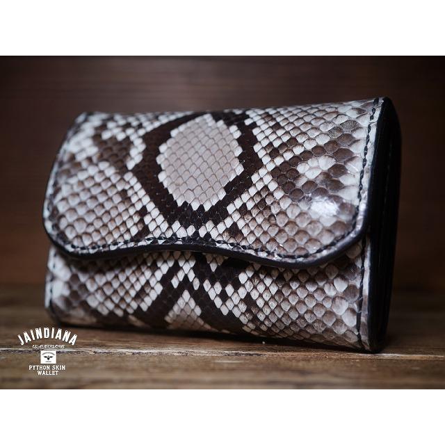 【最安値挑戦中】 手縫い パイソンコンパクトウォレット ミニ財布 【UOI6457533053】(22880円)