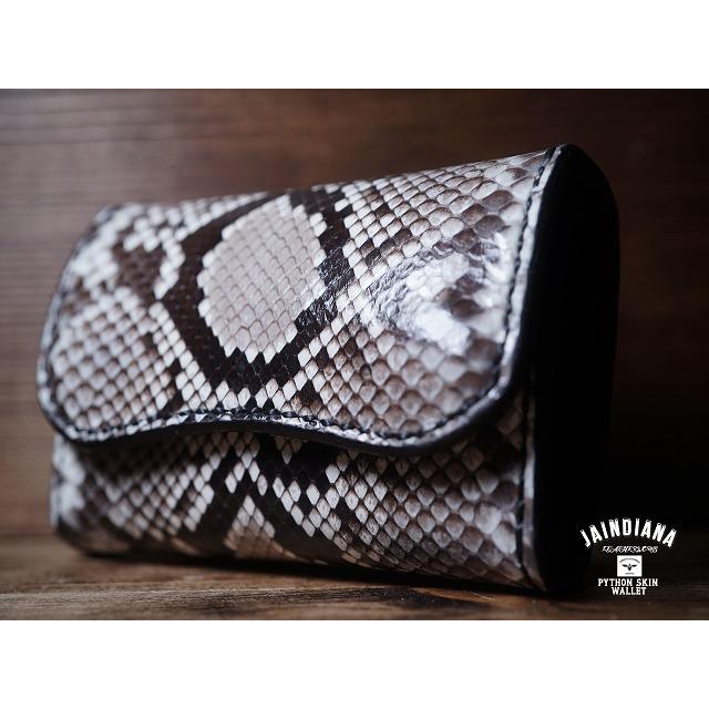 【最安値挑戦中】 手縫い パイソンコンパクトウォレット ミニ財布 【UOI6457533053】(22880円)