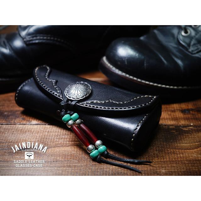 サドルレザーメガネケース ブラック シルバーコンチョ : JAINDIANA